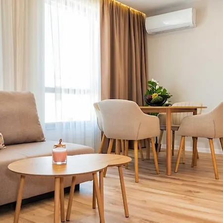 Apartment Pink Burgas City