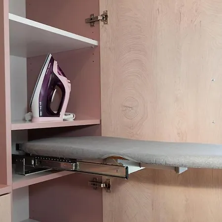 Apartment Pink Burgas City